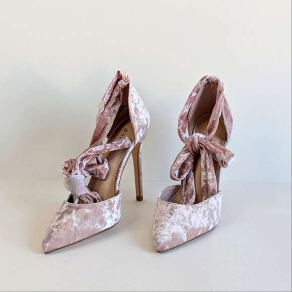 Justfab Cosette Court Crushed Velvet Ankle Tie Pointy Toe Heels Pink Blush sz 10 - Picture 5 of 13